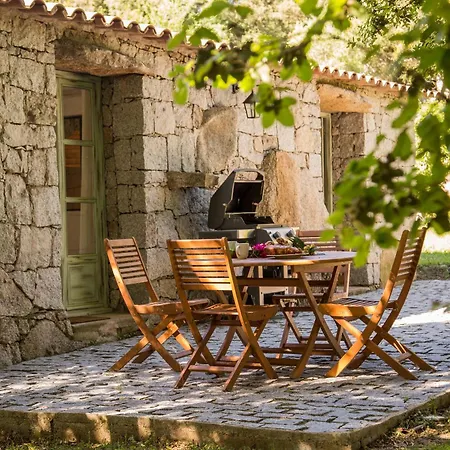 Domaine Pardini Feriehus *