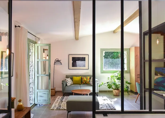 Domaine Pardini بورتو فيكشْيو